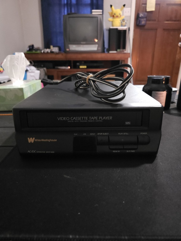 White Westinghouse Video Cassette Player WVCP-8000 AC/DC | Tested/Works!