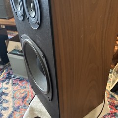 🔊 Radio Shack Realistic Optimus‑21 Speakers (Pair) – Vintage Japan – Wood Cabin