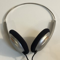 RadioShack Stereo Over-the-ear Headphones Earphones Vintage 33-1160
