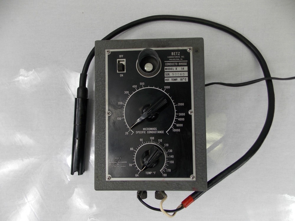 BECKMAN INSTRUMENTS INC. BETZ LAB. CONDUTO-BRIDGE MODEL X 14 REF. TEMP. 18ºC