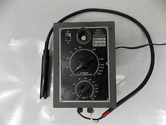 BECKMAN INSTRUMENTS INC. BETZ LAB. CONDUTO-BRIDGE MODEL X 14 REF. TEMP. 18ºC