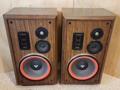 Pair of Vintage Cerwin Vega AT-12 Floor 3-Way Speakers Original Covers Tested