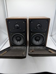 Set of Vintage Realistic Minimus 7W Speakers 40-2039A Walnut Wood 8 Ohms 40W Max
