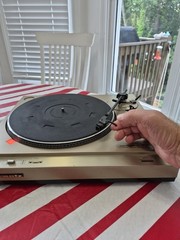 VINTAGE MARANTZ TT 1080 AUTO RETURN TURNTABLE ” WORKING”