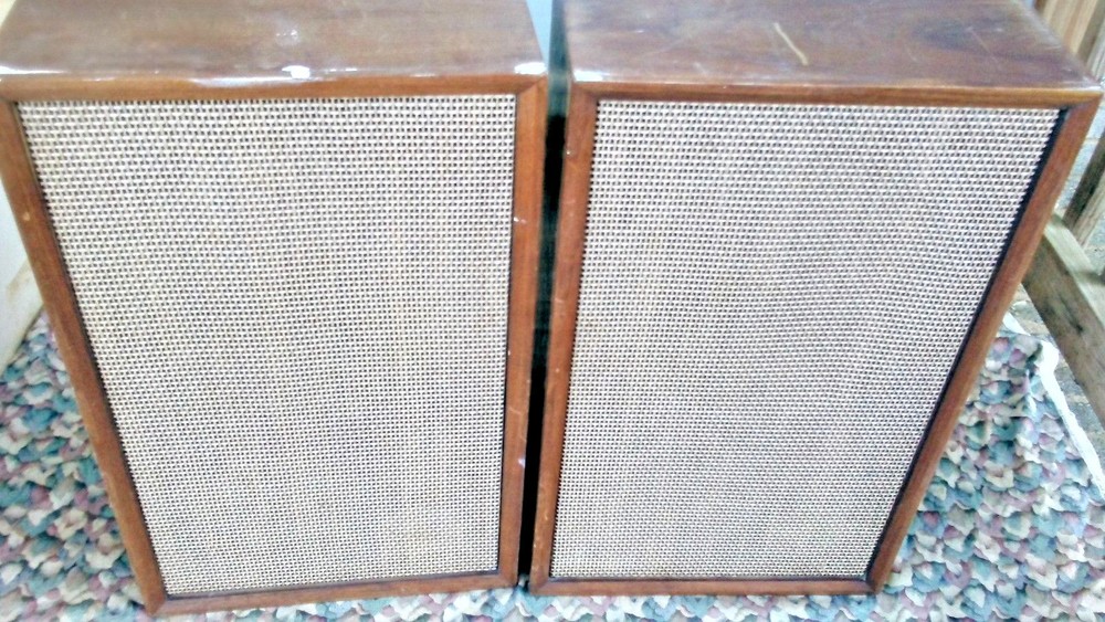 Allied Radio 3030B Speakers System 3 way Floor 12″ Vintage Rare USA