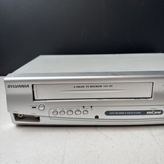Sylvania DVC840F DVD VCR Combo Player Recorder Progressive Scan w/Remote