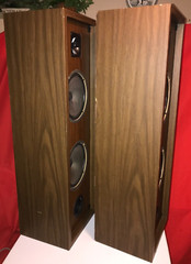 Vintage Wald Sound Model 841T Floor Speakers Working Condition.