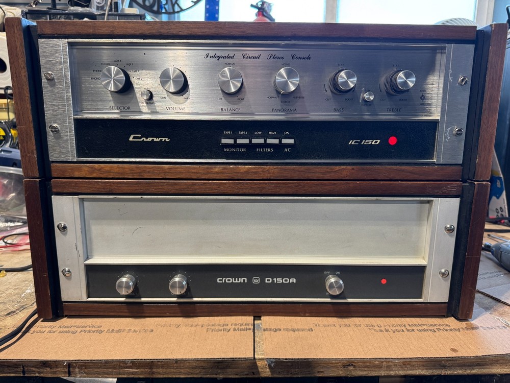 Vintage Crown IC150 Stereo Preamplifier and DC150A Poweramp/matching wood cases