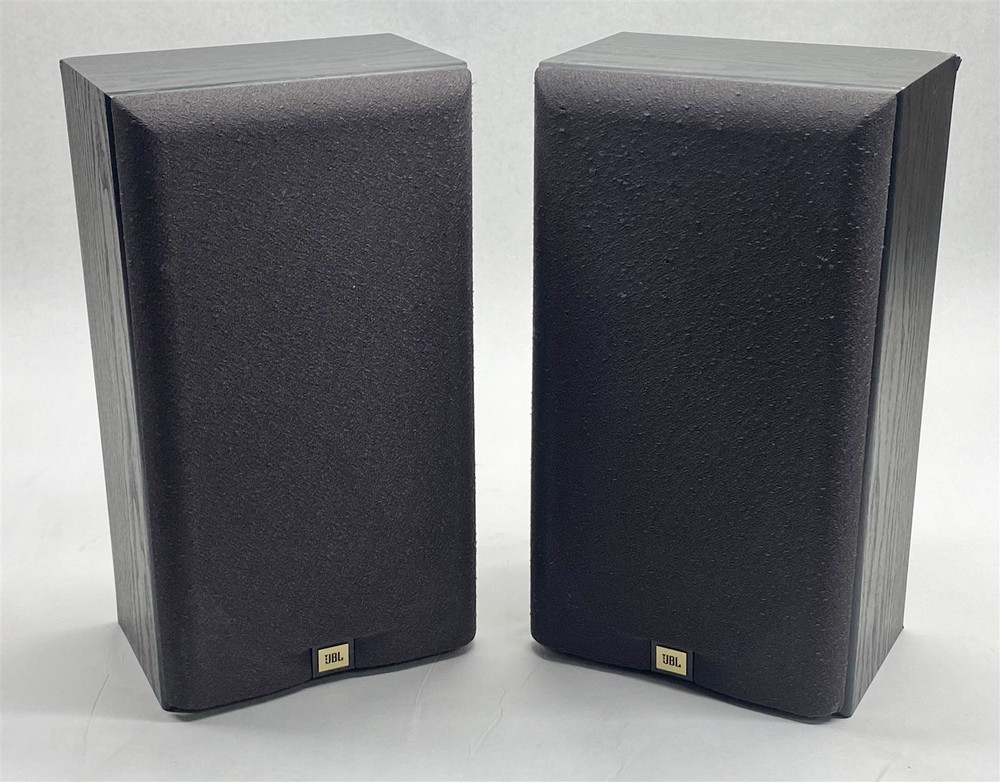JBL LXE330 LXE-330 Two-Way Bookshelf Speaker 200-Watts at 8-Ohms Pair Black