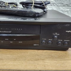 RCA VR622HF 4-Head Hi-Fi Stereo VCR VHS Player Tested Working w/ Remote Cables