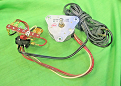 BIC 960 940 TURNTABLE MOTOR ASSEMBLY WORKS GREAT COMPLETE WITH AC CORD + SWITCH