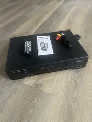Mitsubishi VCR HS-U446 with Universal Remote AV Cords TESTED