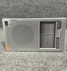 Vintage Sony ICF-710W Radio Receiver Retro Silver Audio