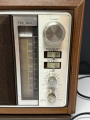 Vintage Sony ICF-9740W AM-FM Tabletop Radio Stereo For Parts Or Repair O0