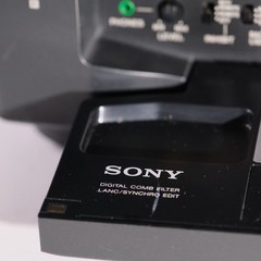 SONY SVO 2000 Professional VCR S-VHS Player recently serviced WORKING!