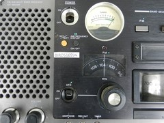 SONY ICF-6800W FM/AM/SW BCL Radio AC Adapter TURNS ON Tested Working AS IS