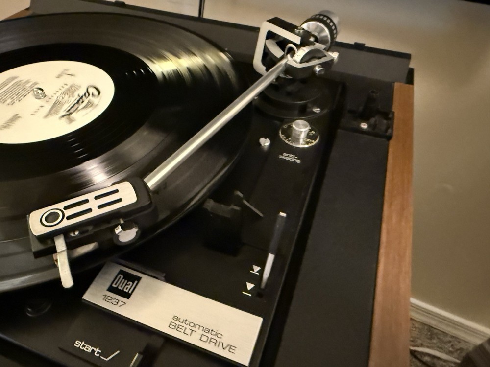 VTG Dual 1237 Belt Drive Turntable W/ Shure M91 Cartridge