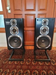 YAMAHA NS-100 Vintage Speakers w/ Stands – Original Owner – Mint Condition