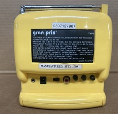 Vintage GPX Portable 5 Inch B/W CRT Retro Gaming TV & AM/FM Radio Yellow