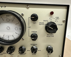 Letrotech Model V-7 Vectorscope Instrument for Testing BW and Color TVs, Vintage