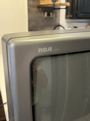 Vintage RCA X13101GS CRT Box 13 Inch TV 1993 – No Remote, WORKING