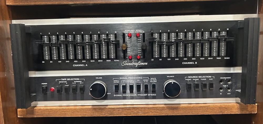 Vintage Soundcraftsmen SP4002 preamp! Serviced and cleaned! Beautiful!