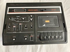 Audiotronics Classette 162S-2 Cassette Player Recorder UNTESTED