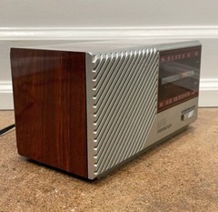 Vintage Soundesign Model No. 3030 AM/FM Table Radio Tuner Macau TESTED VGC