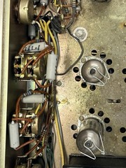 Monarch SA-40A Vintage Tube Stereo Integrated Amplifier Japan Powers On