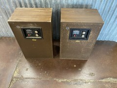 (SET OF 2) VINTAGE SANSUI SP-2500A FLOOR SPEAKERS Made in Japan