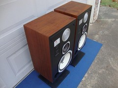 Super Nice JBL Delta L96 3-Way Floor Speakers – Reconditioned Classic