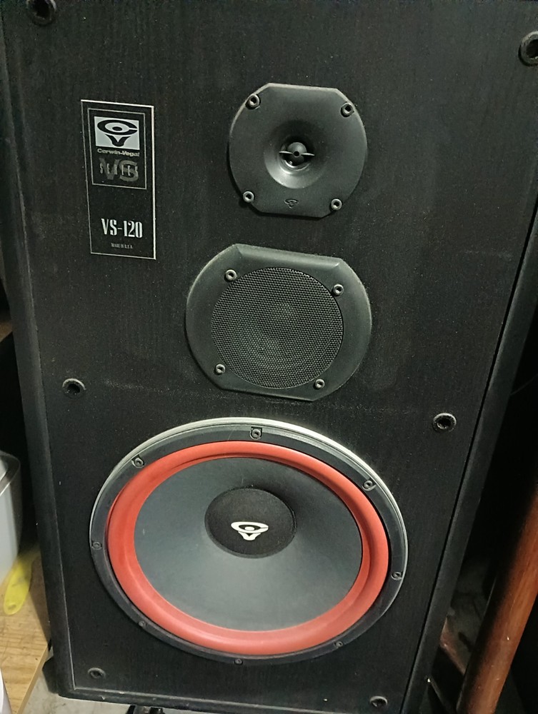 Cerwin Vega VS-120 12″ House Speakers WIth Rare Black Case Please read.