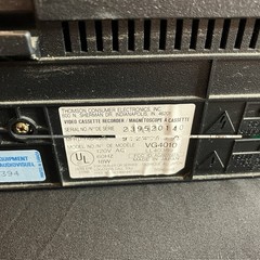 GE Pro-Fect VG4010 4-Head VHS HQ Video Cassette Player/Recorder-untested