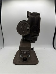 Bell & Howell Filmo Diplomat 173 A 16mm Projector – Parts or Repair