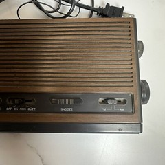 Vintage VITATONE Digital AM/FM Electronic Clock Radio Model 221 Made Hong Kong
