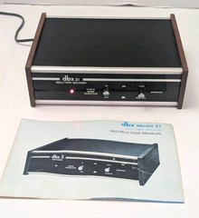Vintage DBX 21 Disc/ Tape Decoder Noise Reduction Model 21 USA Made
