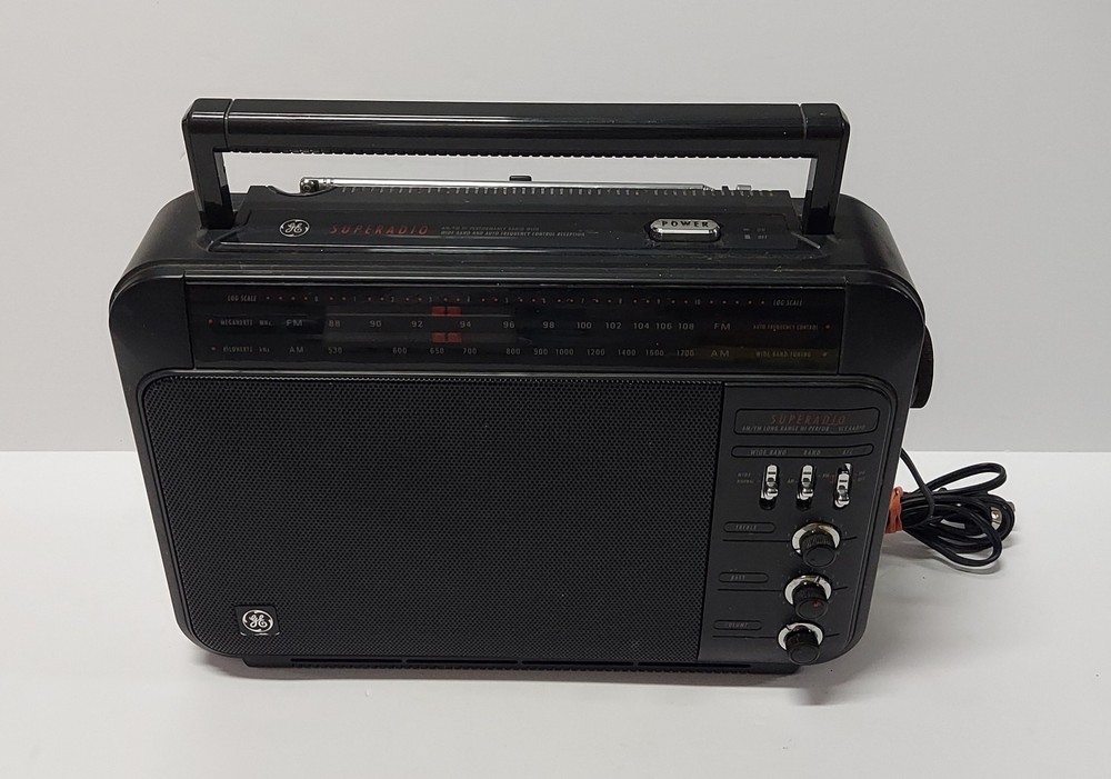 GE SUPERADIO 7-2887A General Electric Long-Range AM/FM Super Radio TESTED