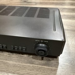 NAD 3125 Stereo Amplifier Vintage LEFT CHANNEL BROKE ( DAMAGED CASE )