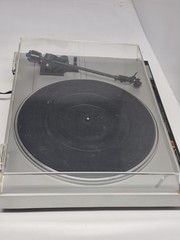 Kenwood KD-21R Belt Drive Turntable