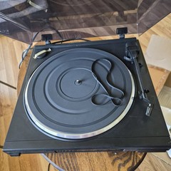 Optimus LAB-1000 Belt Drive Automatic Turntable Radio Shack Vintage Original Box