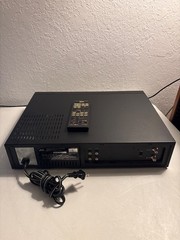 FOR PARTS/REPAIR JVC HR-D170U VHS VCR & ORIGINAL PQ10544 REMOTE CONTROL
