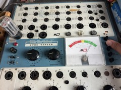 Realistic (GE) 5U4GB/5AS4A Grey Plate Side D Getter Tested on B&K 707