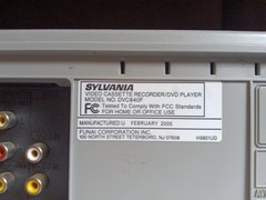 Sylvania DVC840F DVD/VCR Combo VCR/DVD Player Plays VHS & DVD 4 Head