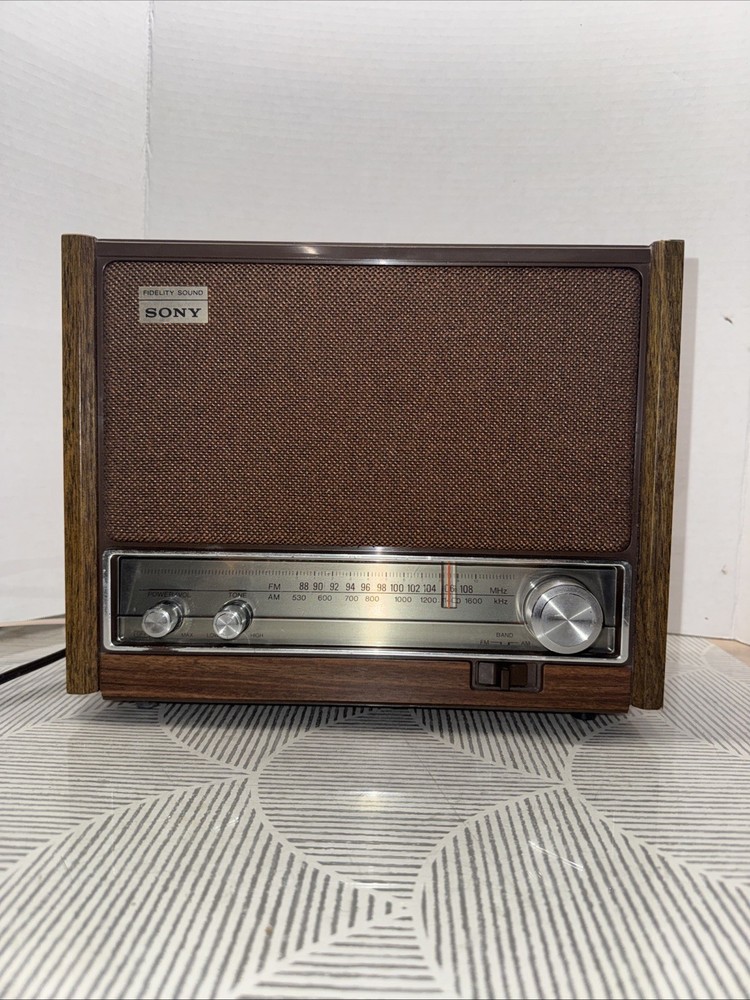 Vintage Sony Radio AM/FM Fidelity Sound ICF-9640 W/ Antenna Works Great