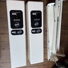 Pair Of Eastern Acoustic Works Commercial Speakers CLA37 Monitor 7×3” White VTG