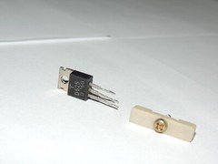 Pioneer SA-6500 Transistor and Holder 2SD525