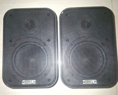 KLH M-Pro5 Indoor/Outdoor 5 -100 Watt 2 Speaker System with Bracket wall mounts