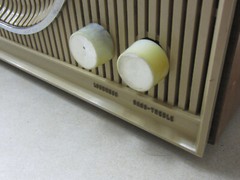 Vintage Zenith S50683 High Fidelity Automatic Frequency Control AM/FM Tube Radio