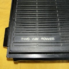 Vintage General Electric Two-Way-Power AM/FM Radio 7-2800 B Battery Operated