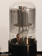 ECC33 MULLARD very rare tube, 100 %. matched both triode.